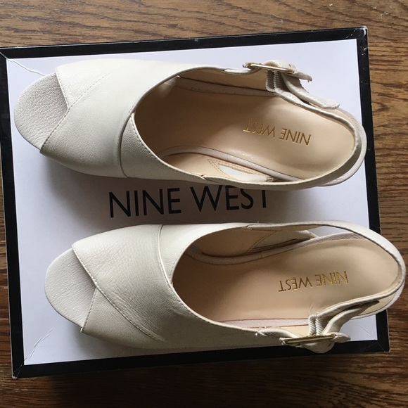 Nine West - Leather Cork Wrapped - Platform Sandal - Picture 3 of 6